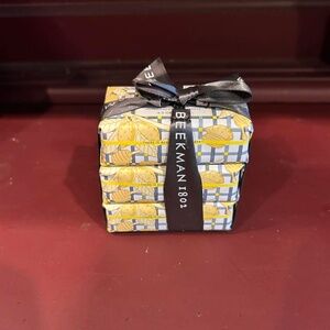 Beekman 1802 Almond Honey Cookie 3-Pack Palm-Sized Soap Set